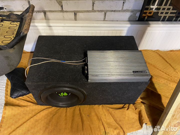 Сабвуфер с моноблоком