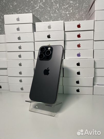 iPhone 15 Pro, 256 ГБ