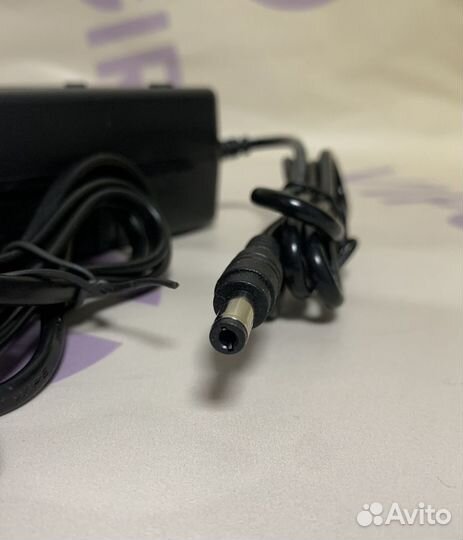 Зарядное устройство 67.2V/2.5A для электросамоката