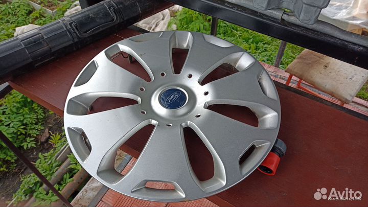 Колпаки на колеса r 16 fordоригинал