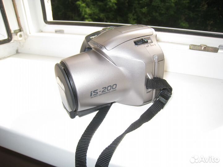 Olimpus IS-200