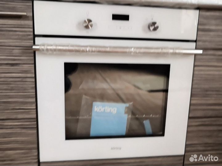 Духовой шкаф