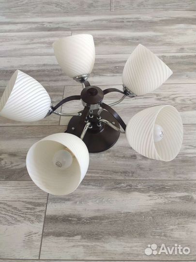 Люстра потолочная