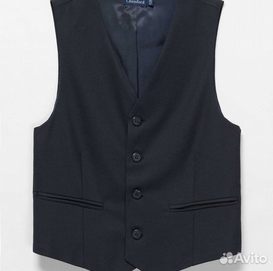 Новый школьный костюм. Р. 122