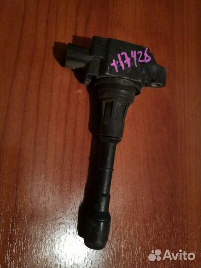 Катушка зажигания Nissan Teana J32 VQ25-DE