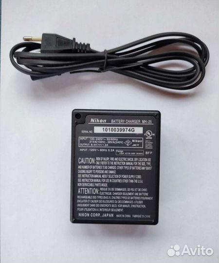 Nikon MH-25 для Nikon EN-EL15 зарядное устройство