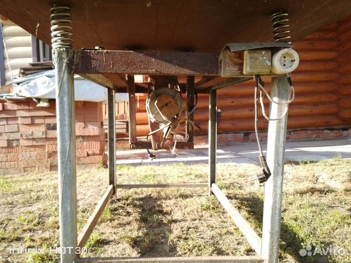 Вибрационный стол