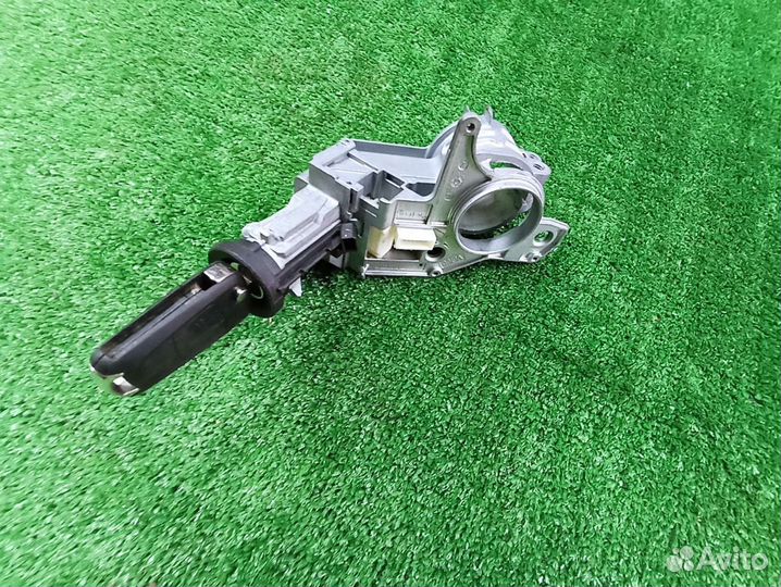 Замок зажигания Опель Астра H