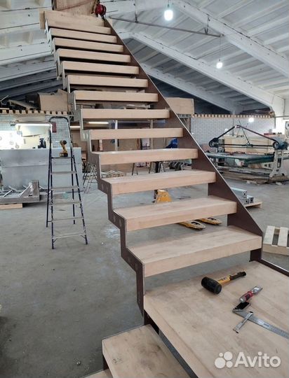 Лестница для дома и дачи