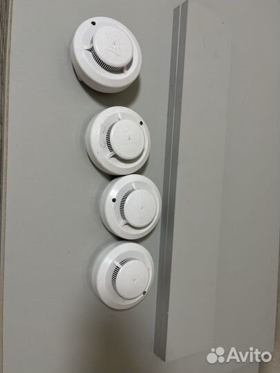 Датчик дыма, пожарная сигнализация