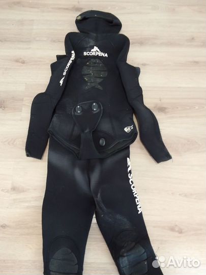 Гидрокостюмы