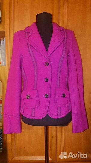 Яркий жакет из валяной шерсти