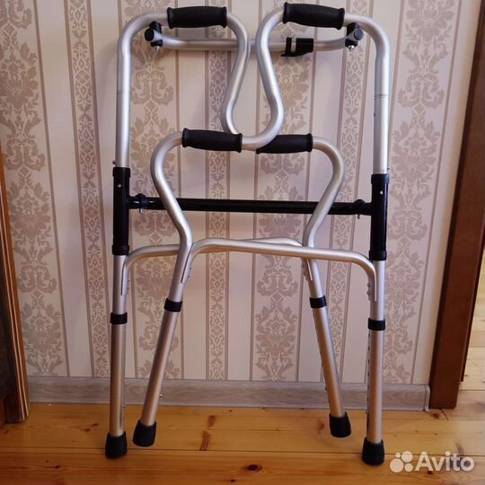 Ходунки для пожилых людей и инвалидов