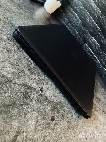 Ультрабук Dell на Intel Core i7