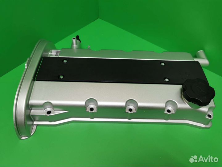 Клапанная крышка Chevrolet Lacetti Aveo Nexia