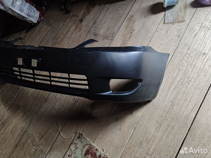Бампер Передний Toyota Corolla 04-06 Rhd