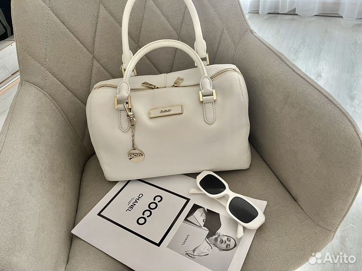 Сумка натуральная кожа dkny