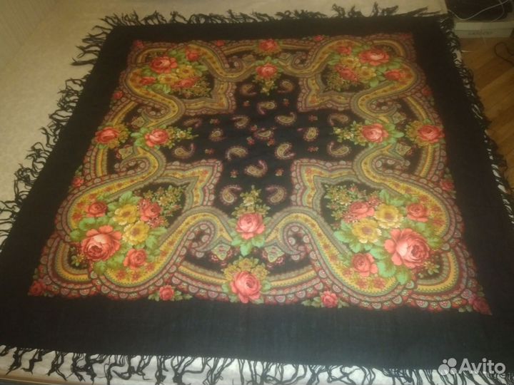 Павловопосадский платок шерсть