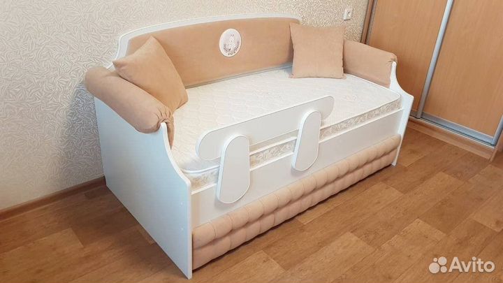 Кровать детская