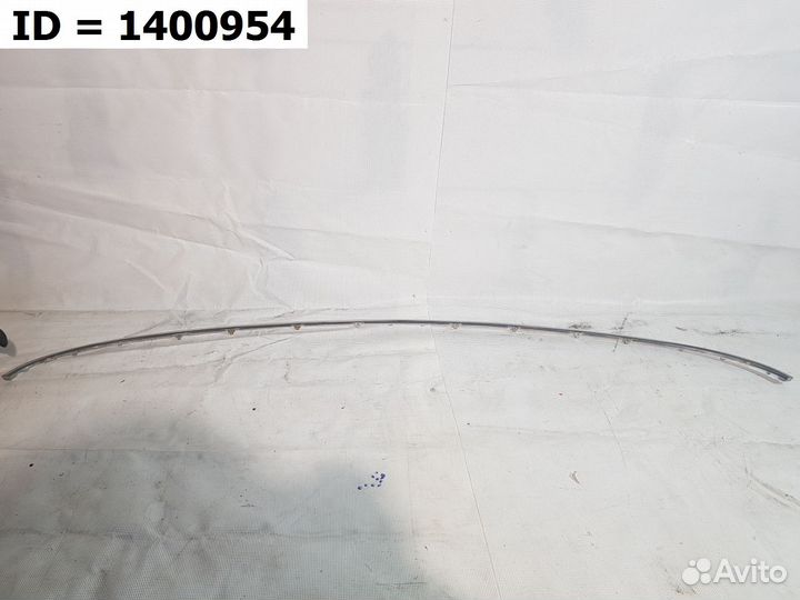 Накладка двери багажника Kia Carnival