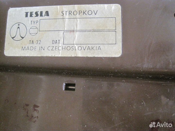 Стационарный дисковый телефон