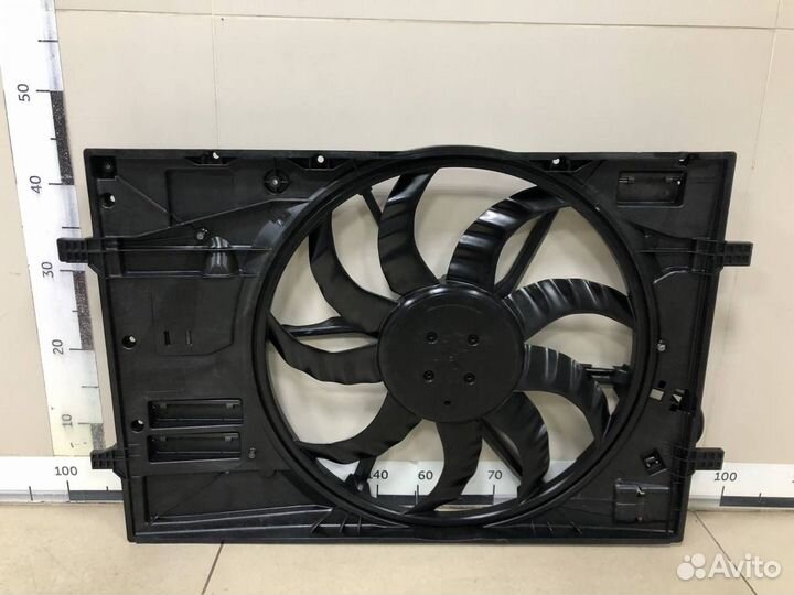 Диффузор вентилятора Skoda Karoq 2017