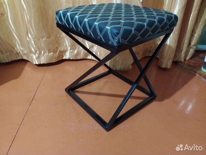 Табурет в стиле лофт