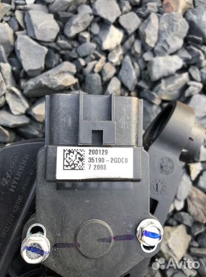 Педаль газа Хендай Крета