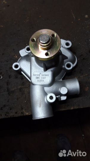 Помпа для двигателя 409