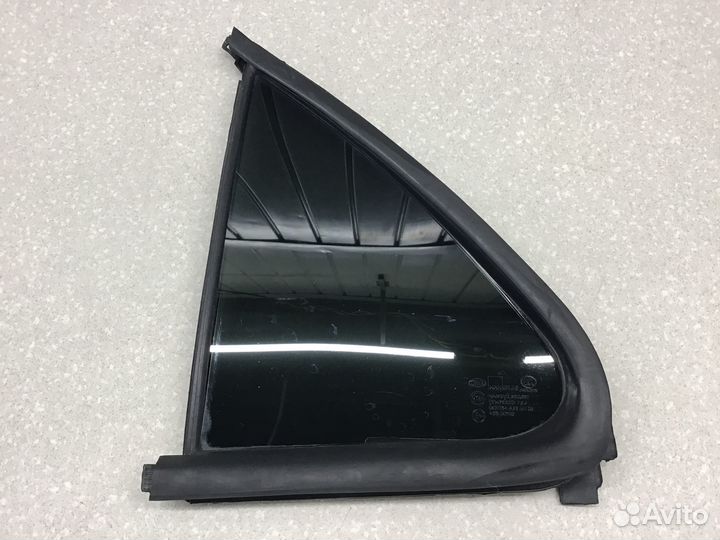 Стекло двери задней левой Kia Sorento 2003-2009