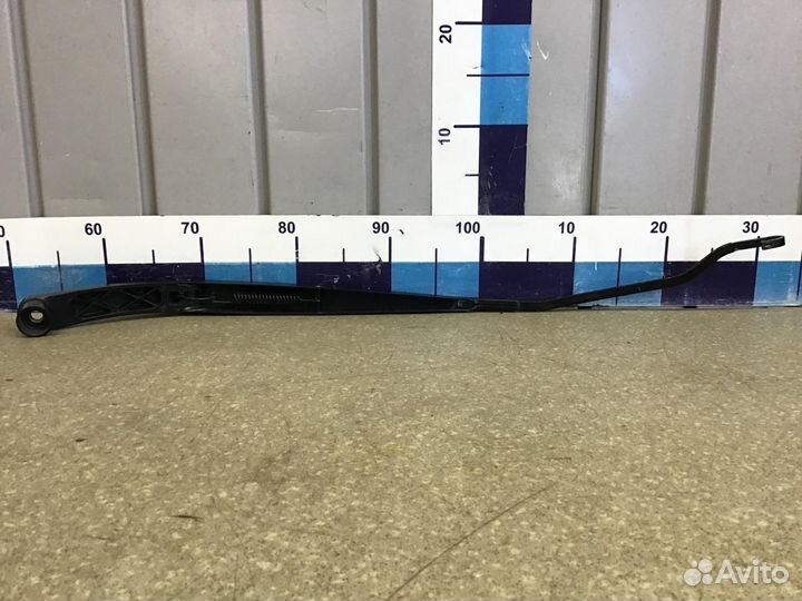 Поводок стеклоочистителя передний правый Kia RIO 2