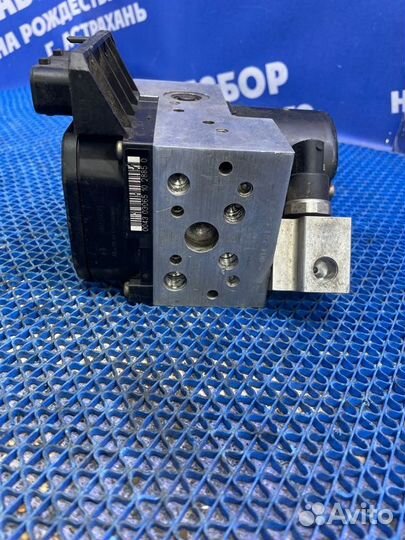 Блок abs Mercedes-Benz W220 седан M112.972 2001