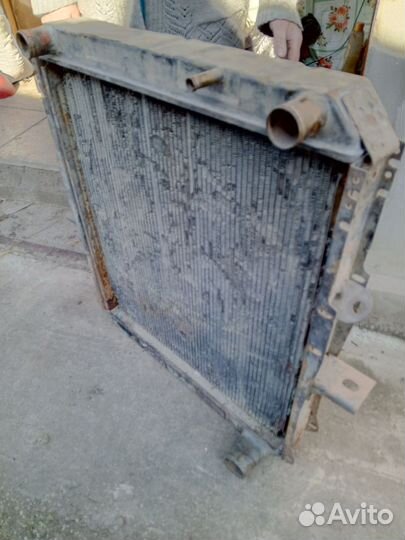 Радиатор охлаждения на маз