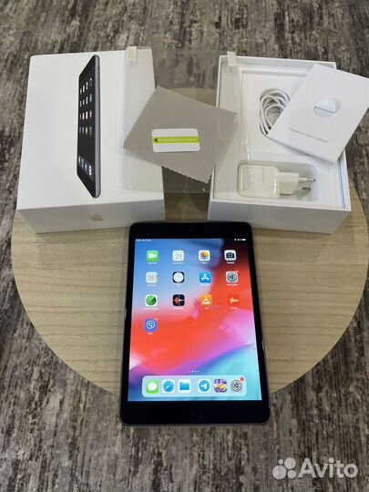 Продам iPad mini 2 16GB WiFi (в идеале)