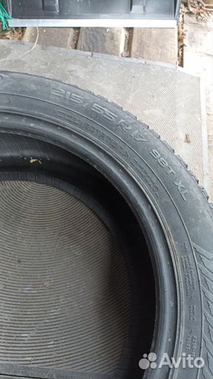 Nokian Tyres Hakkapeliitta 8 215/55 R17 98T