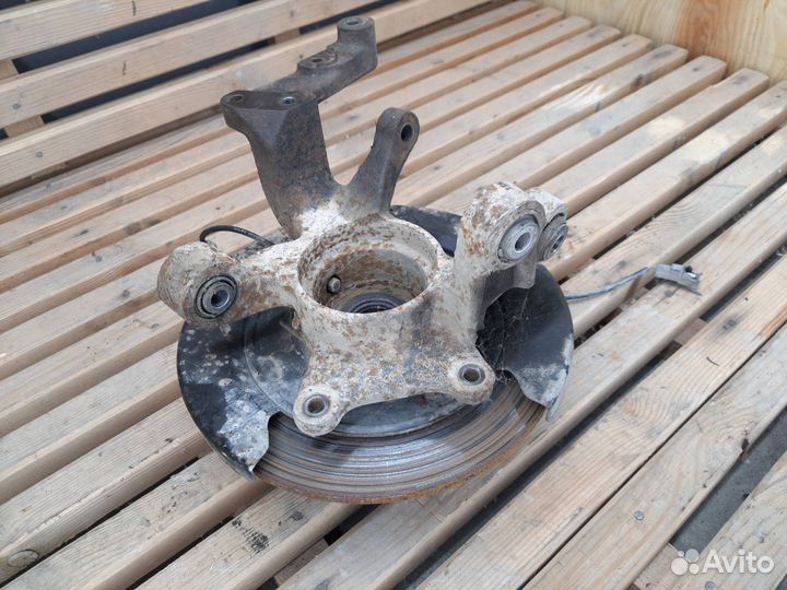 Цапфа задняя левая SsangYong Actyon 2 2011