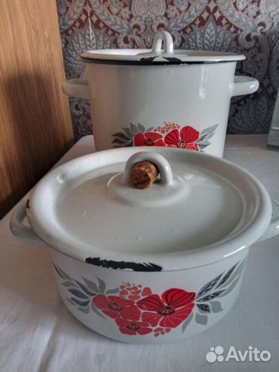 Кастрюли и чугунок