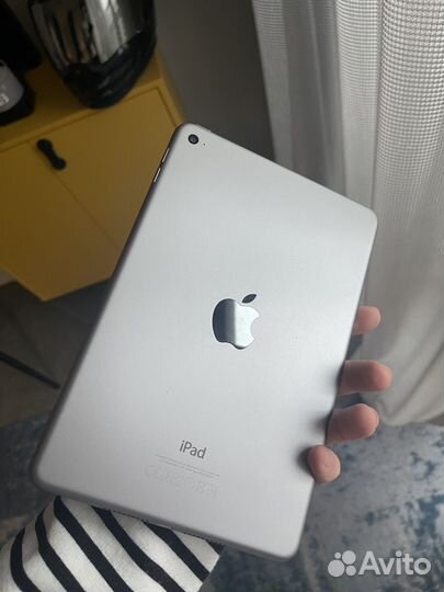iPad mini 4 128gb