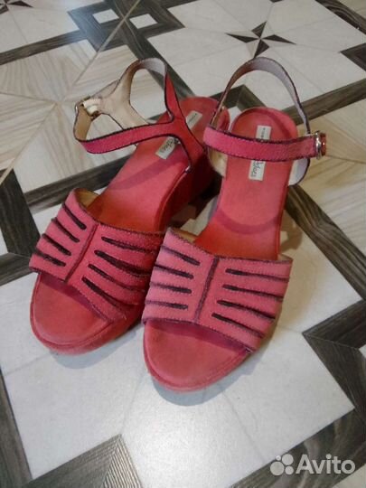 Босоножки 37рр