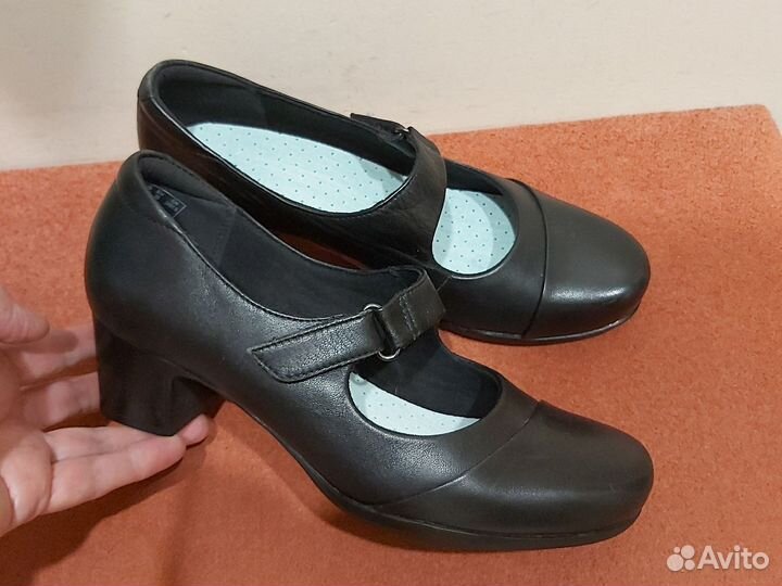 38-39 Clarks Туфли