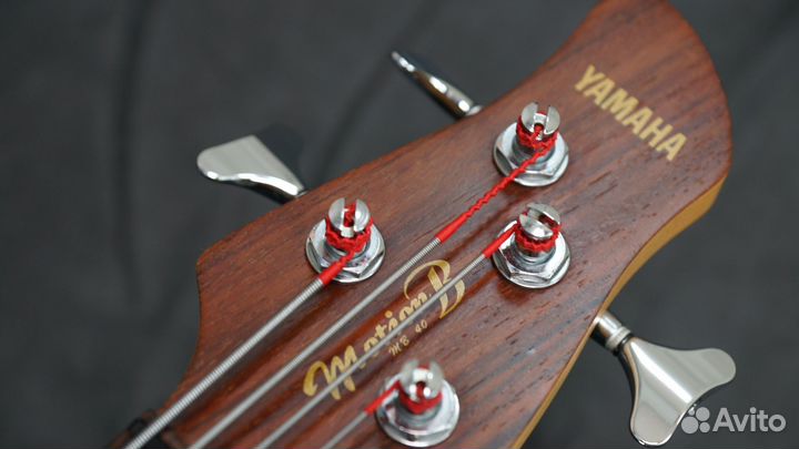Бас гитара Yamaha MB-40B Motion bass