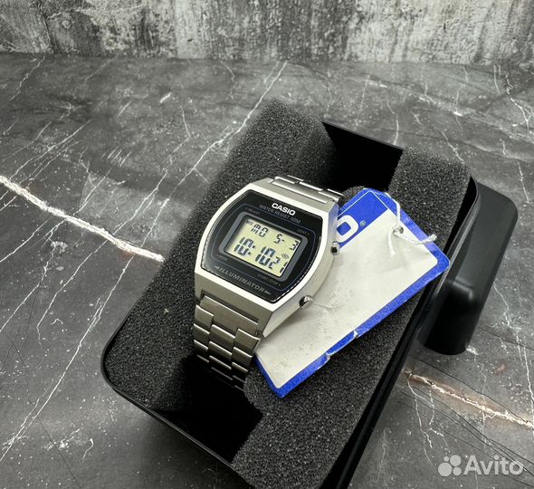 Часы Casio B640WD-1A