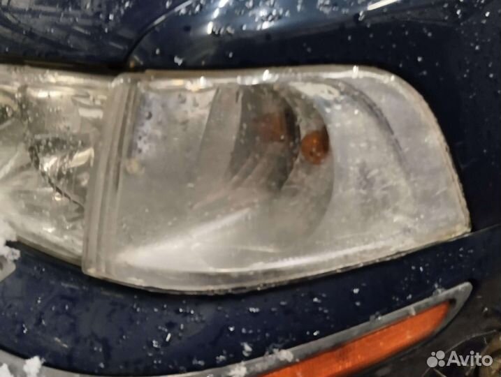 Фонарь Volvo V40 (1995-2004)