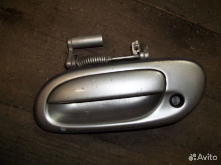 Ручка двери передняя левая Мазда Миления,Кседос 9