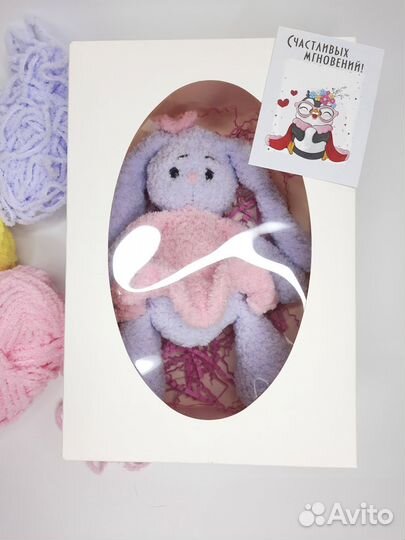 Вязаный заяц