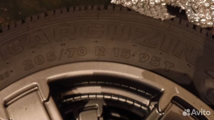 Продам комплект летней резины баргузин 205/70/15