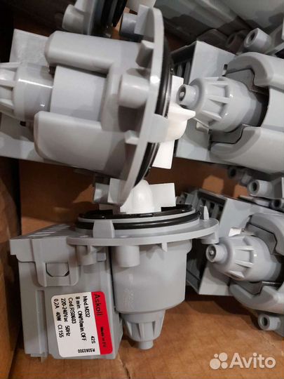 Насос сливной для стиральной машины (помпа) универ