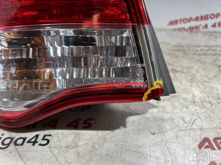 Фонарь задний левый Nissan Almera G15 дефект