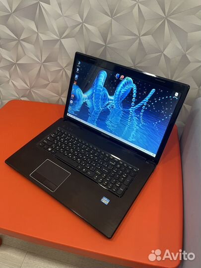 Игровой 17.3 10gb core i7 2620m ssd 512gb