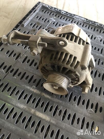 Генератор toyota ractis